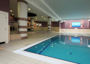 Гостиница Raheen Woods Hotel  Атенрай